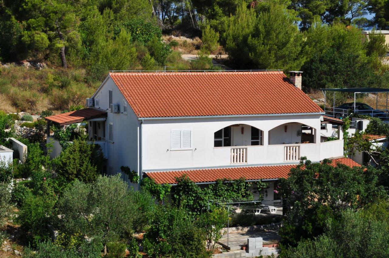 Villa Delfin Sutivan Ngoại thất bức ảnh